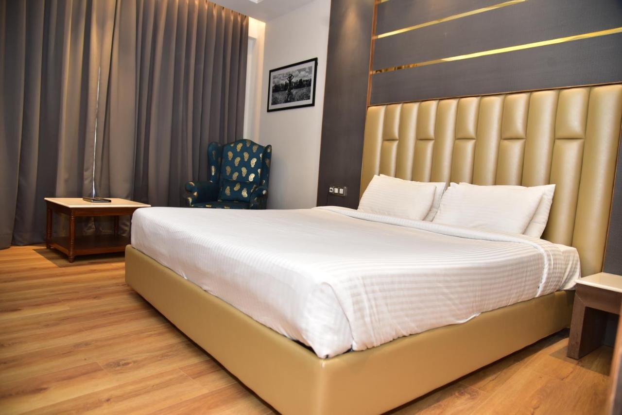 The Cedar Grand Hotel And Spa Shimla Exterior photo