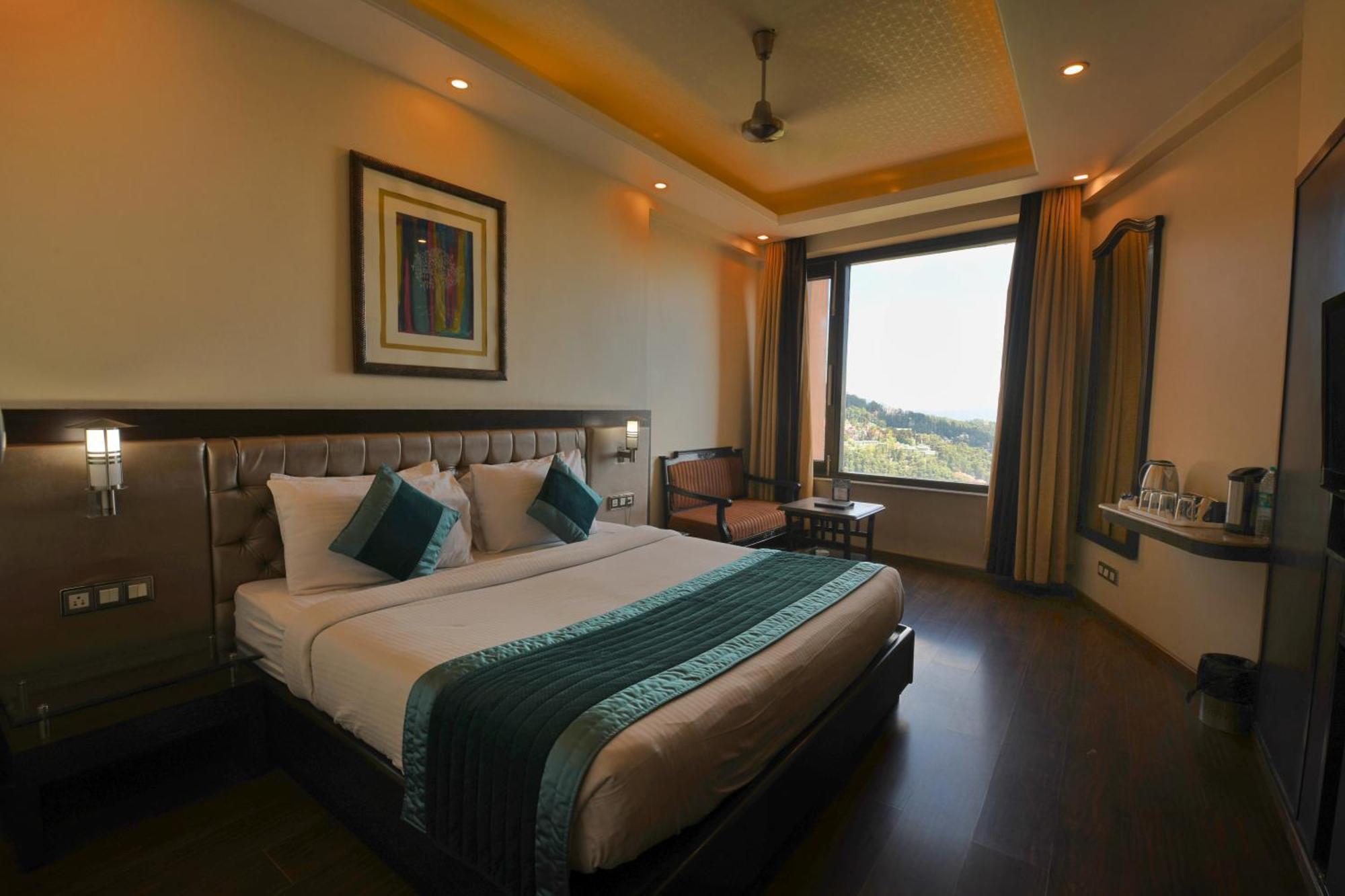 The Cedar Grand Hotel And Spa Shimla Room photo