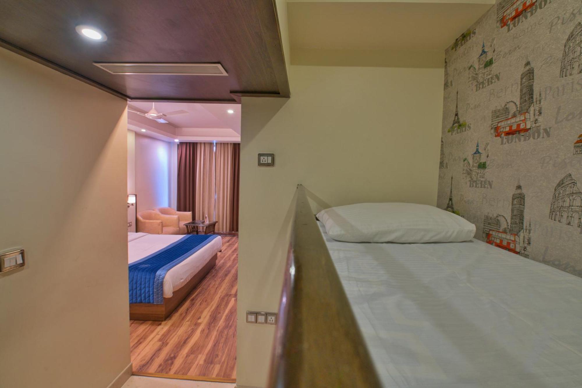 The Cedar Grand Hotel And Spa Shimla Room photo